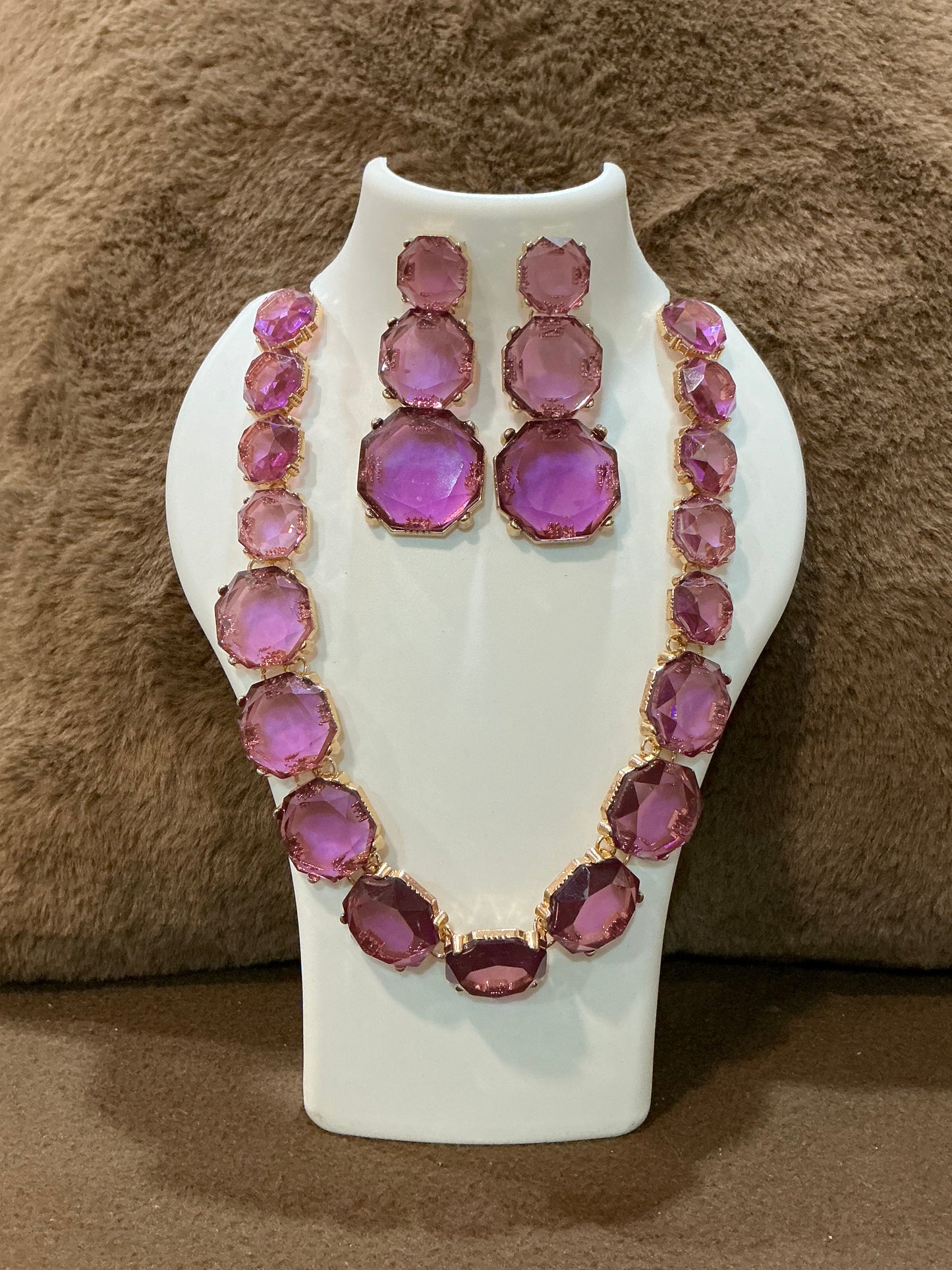 Royal Amethyst Shine – Purple Stone Necklace & Earrings Set
