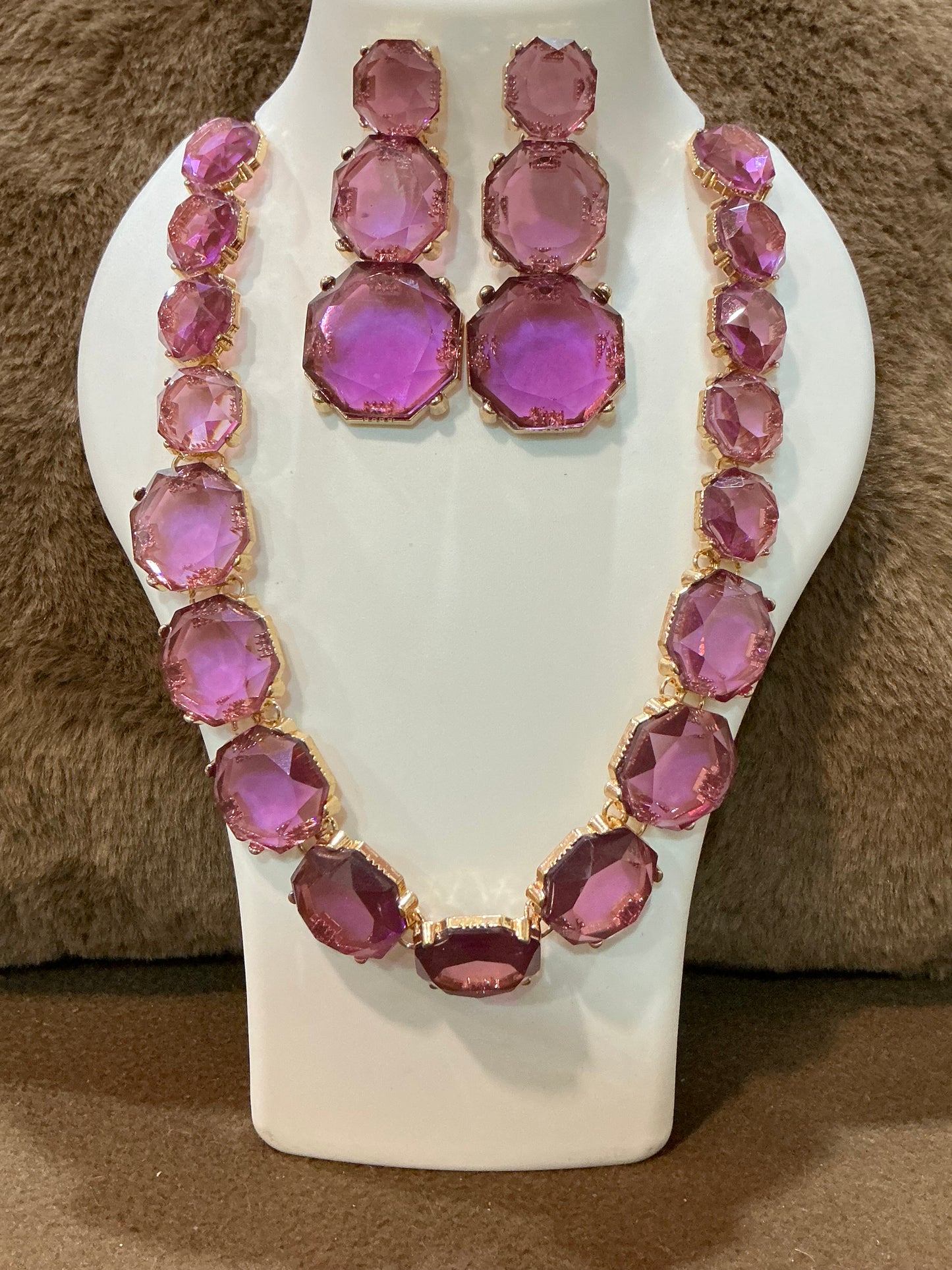 Royal Amethyst Shine – Purple Stone Necklace & Earrings Set